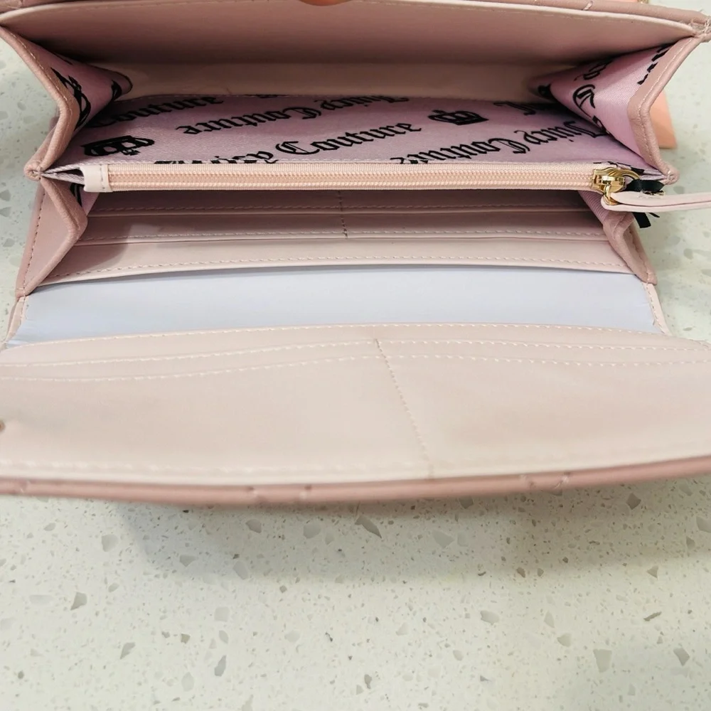 🆕💋 Juicy Couture Girls Only Quilted Flap Clutch Wallet Blush NWT
